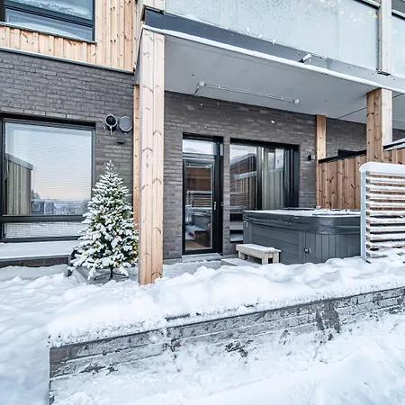 Apartmán Le Lingonberry D3 Ski-in Ski-out, Hot Tub By Aavalevi *